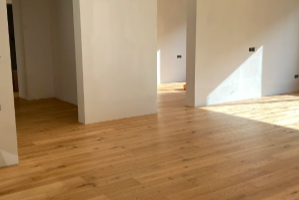 新房木地板避坑指南｜装修前吃透这 4 点，少走90%弯路